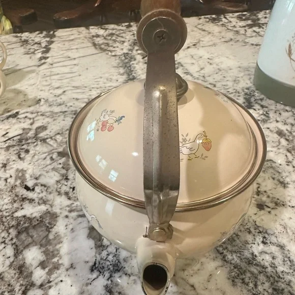 Marmalades geese teapot - Picture 2 of 5